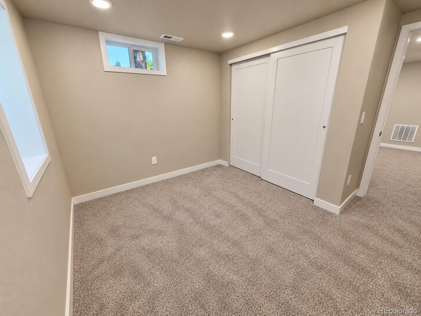 MLS Image #14 for 262 e chenango avenue,englewood, Colorado