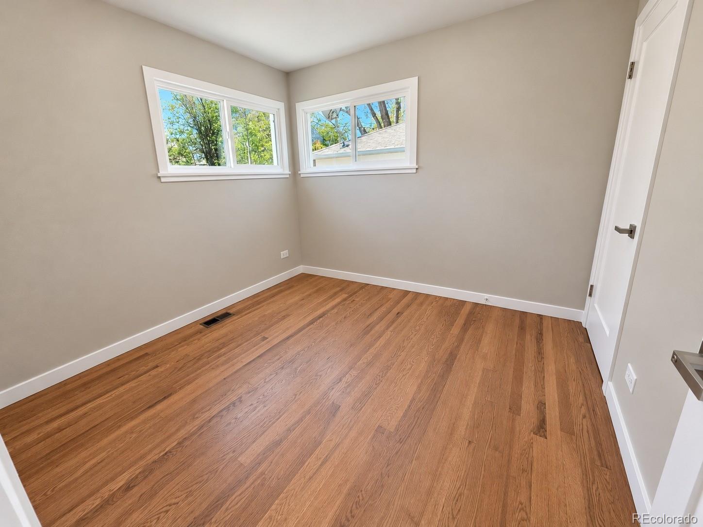 MLS Image #9 for 262 e chenango avenue,englewood, Colorado