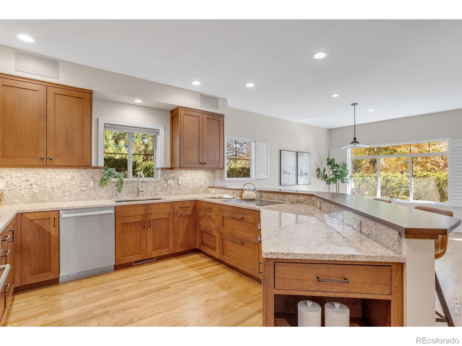 MLS Image #11 for 1340  forest park circle,lafayette, Colorado