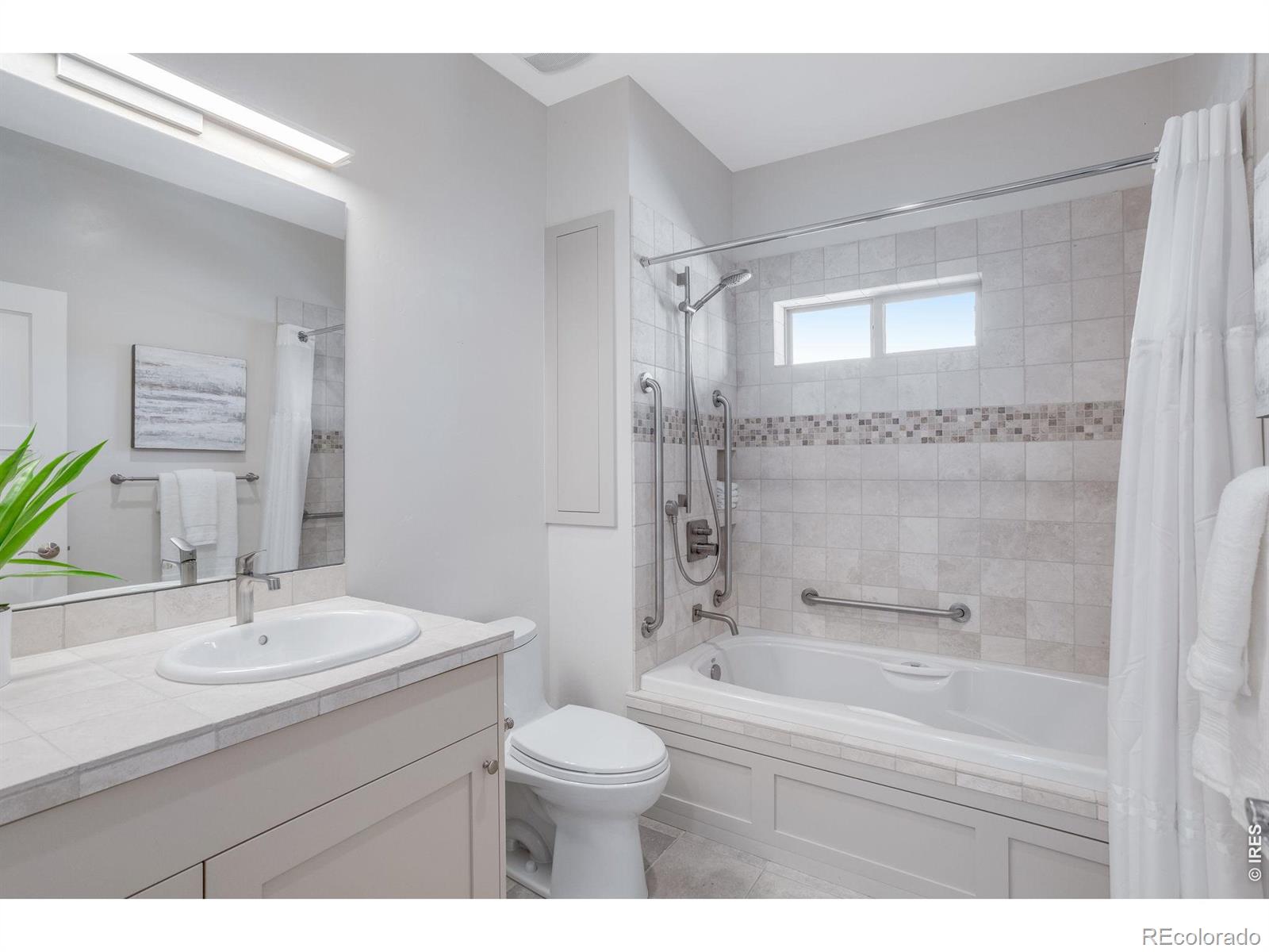 MLS Image #22 for 1340  forest park circle,lafayette, Colorado