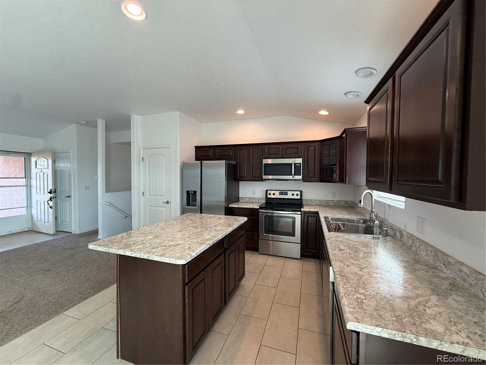 MLS Image #10 for 1676 e parlin drive,pueblo west, Colorado
