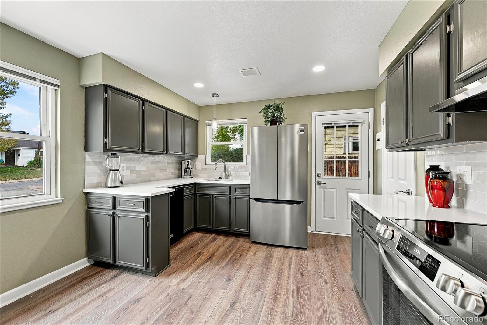 MLS Image #11 for 1676 s wolcott court,denver, Colorado