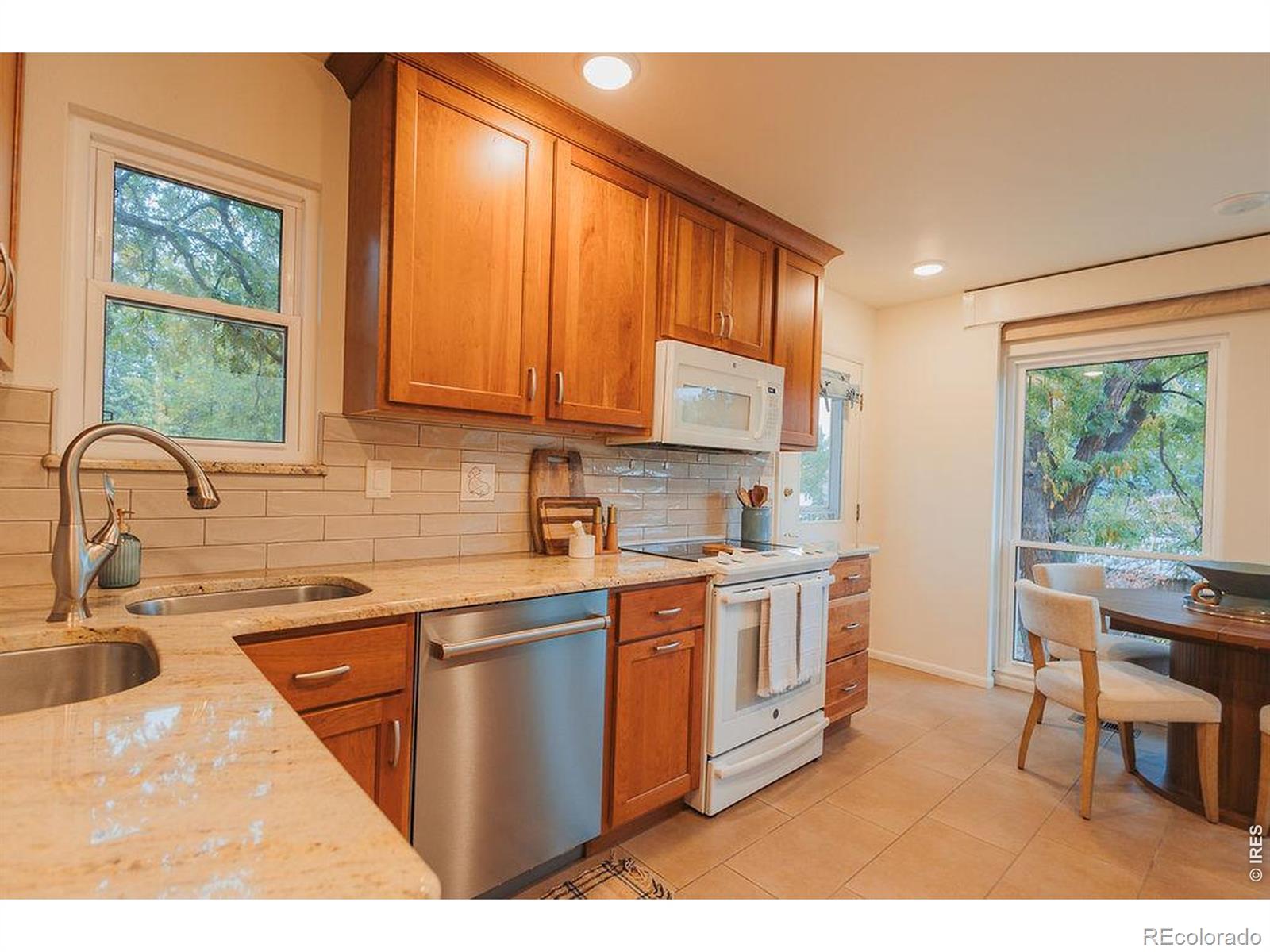 MLS Image #13 for 1524  wildwood court,fort collins, Colorado