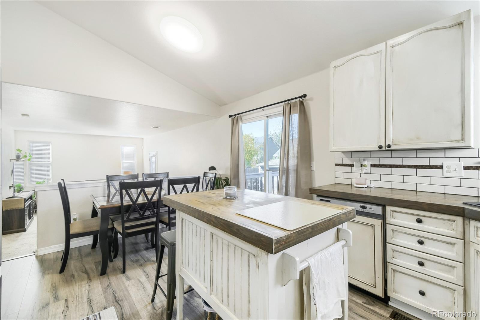 MLS Image #11 for 5119  enid way,denver, Colorado