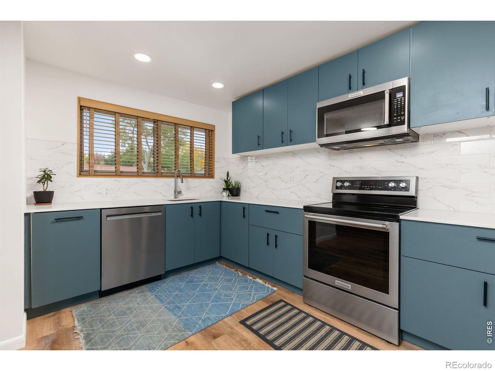 MLS Image #7 for 1121 s gay drive,longmont, Colorado