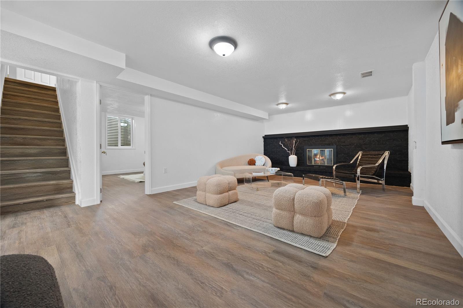 MLS Image #17 for 392 s peoria circle,aurora, Colorado