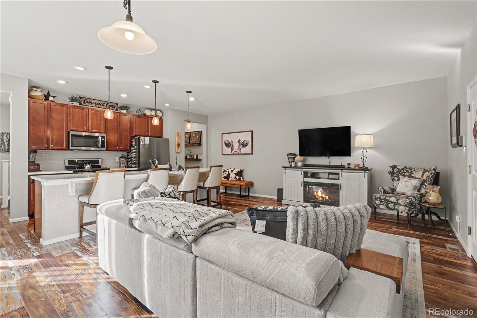 MLS Image #5 for 11229 e 25th drive,aurora, Colorado