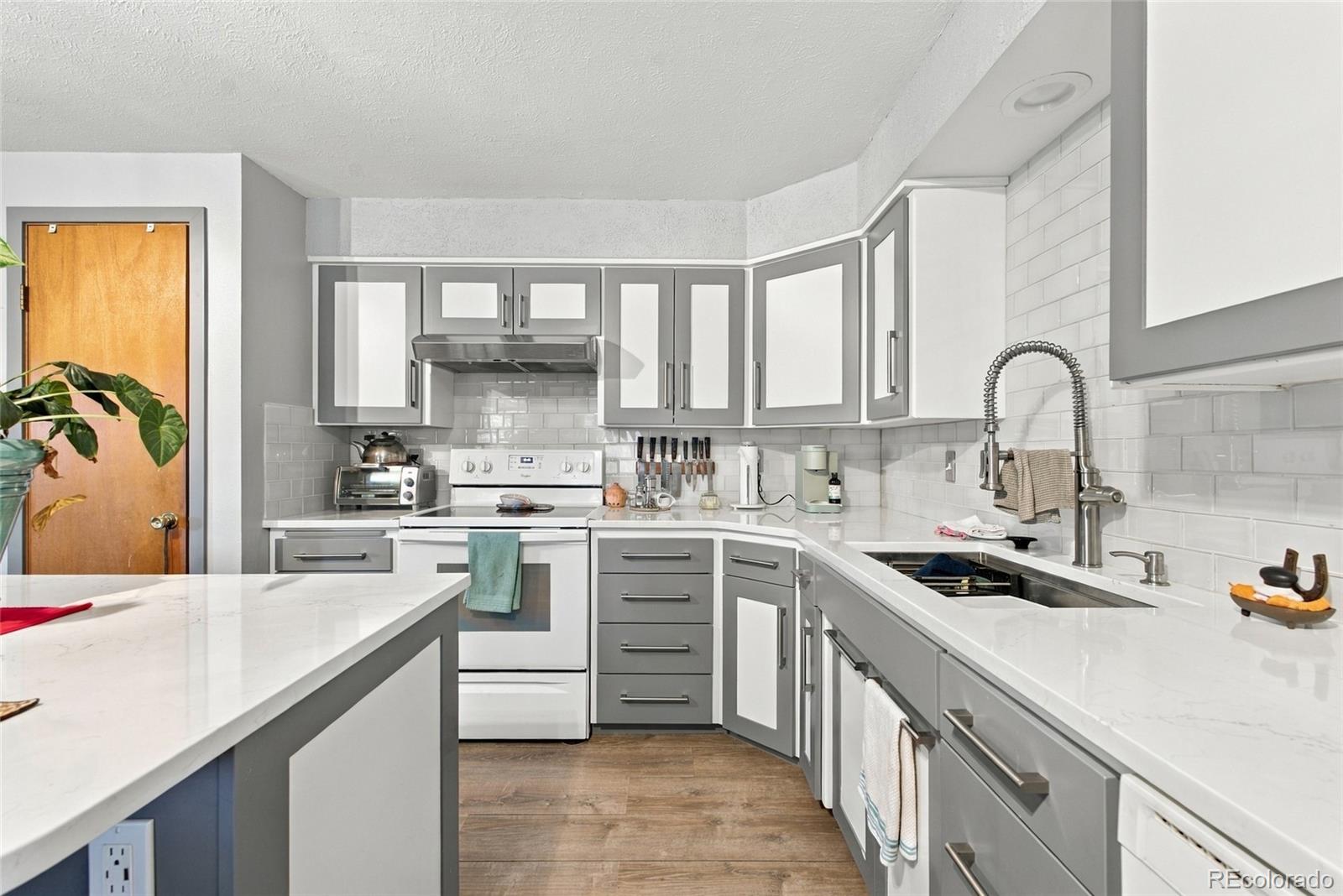 MLS Image #12 for 2409  emery street,longmont, Colorado