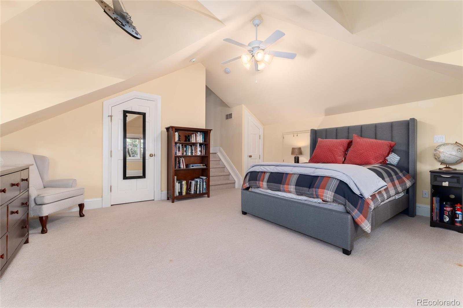 MLS Image #26 for 141  elm street,denver, Colorado