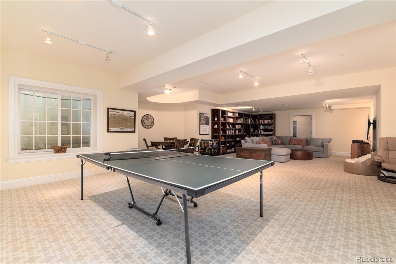 MLS Image #33 for 141  elm street,denver, Colorado