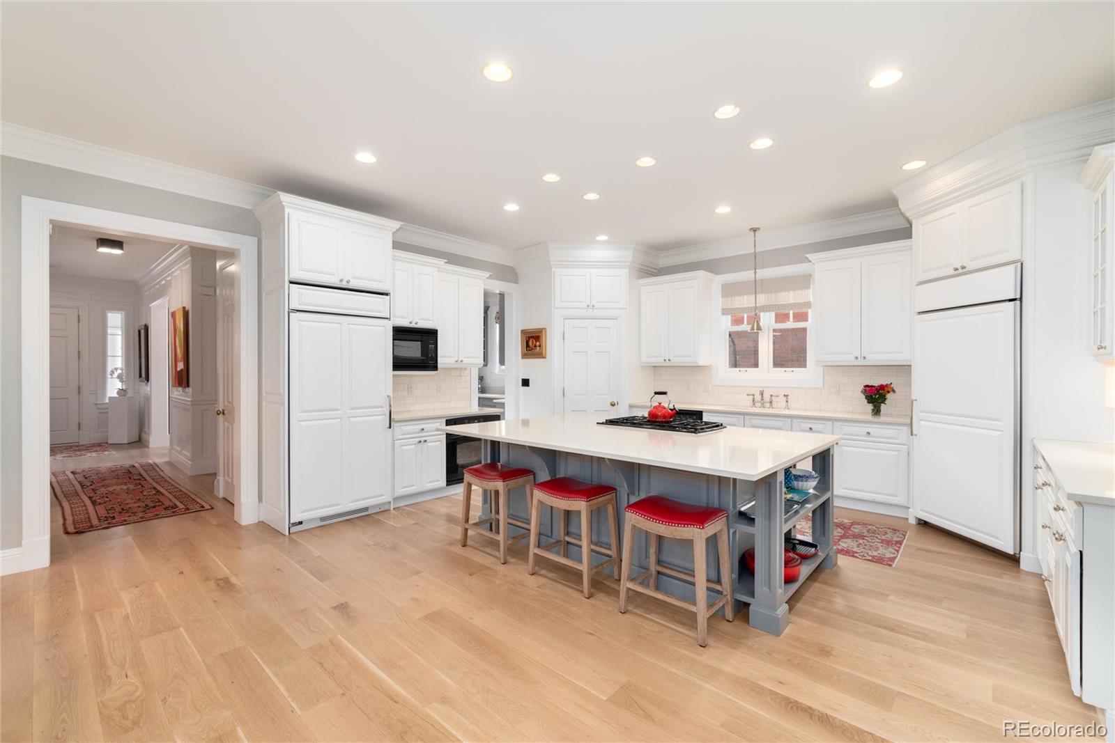 MLS Image #8 for 141  elm street,denver, Colorado