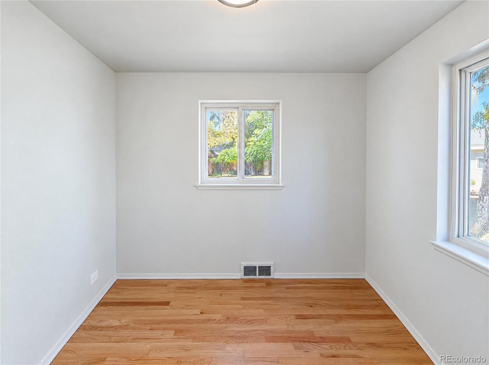 MLS Image #13 for 4745  zuni street,denver, Colorado