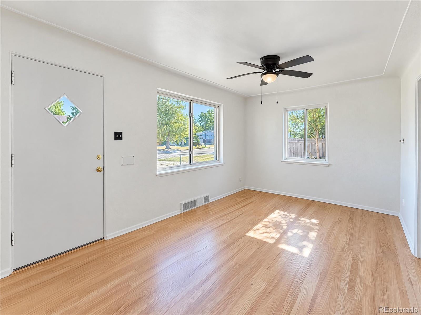 MLS Image #6 for 4745  zuni street,denver, Colorado