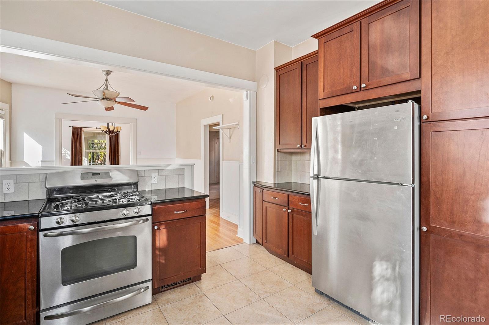 MLS Image #11 for 690 s washington street,denver, Colorado