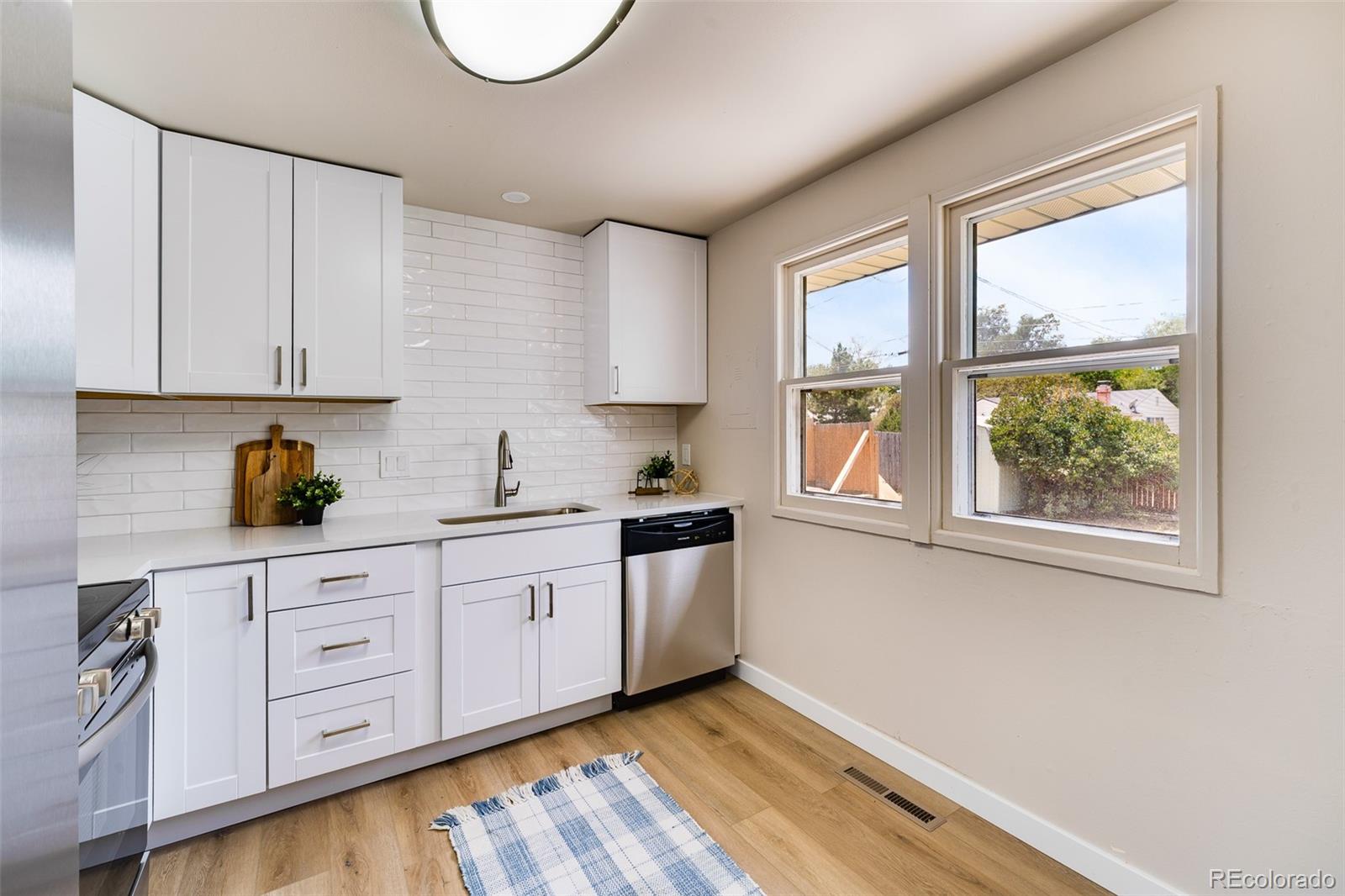 MLS Image #7 for 2518  meadowlark lane,colorado springs, Colorado