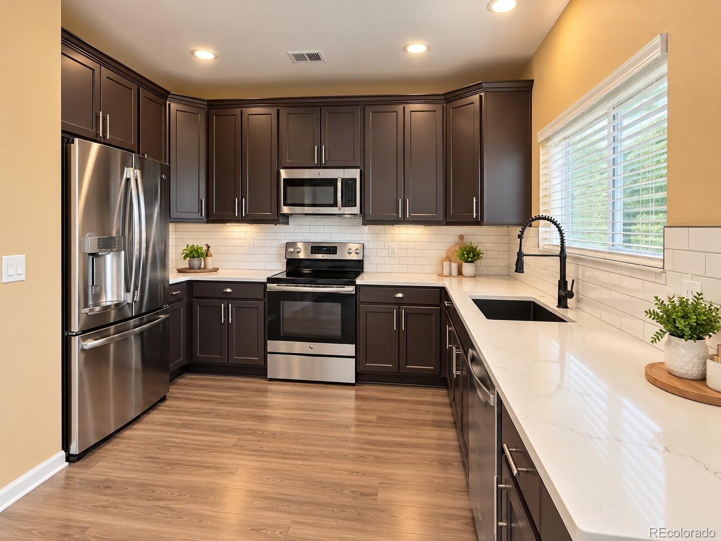 MLS Image #10 for 18668 e vassar drive,aurora, Colorado
