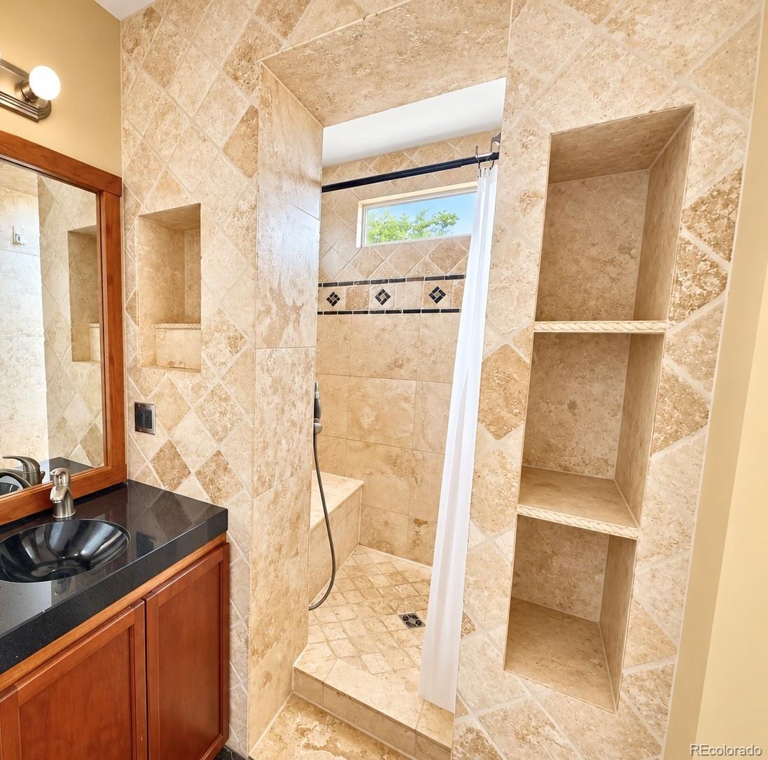 MLS Image #17 for 18668 e vassar drive,aurora, Colorado