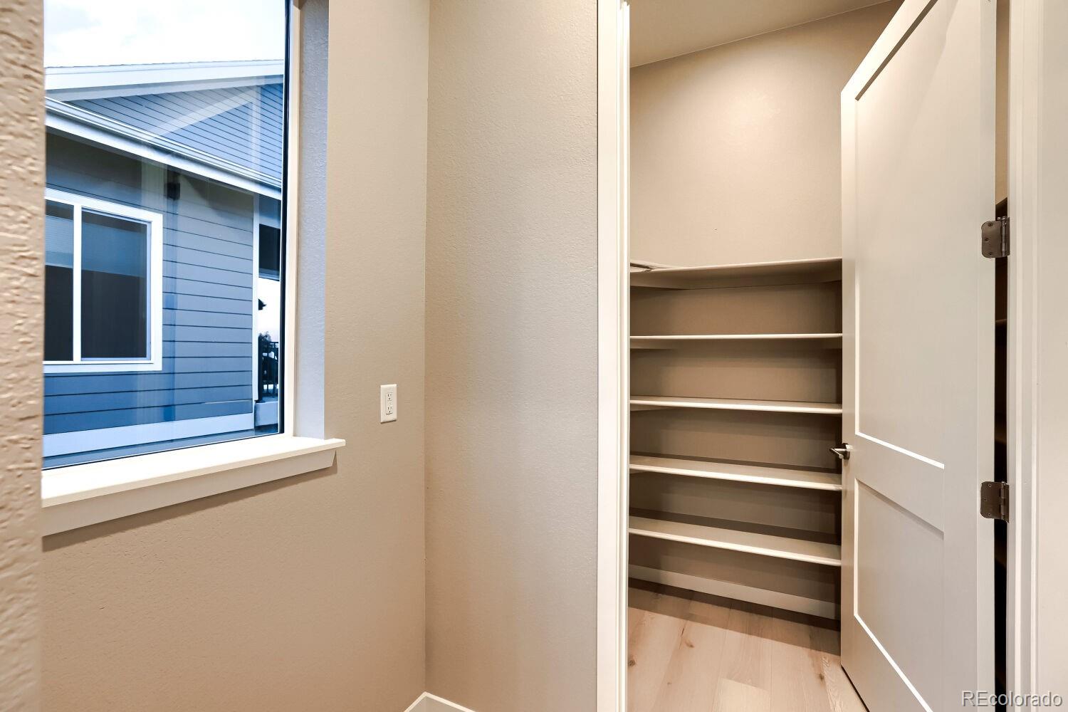 MLS Image #24 for 1709  midship way,fort collins, Colorado