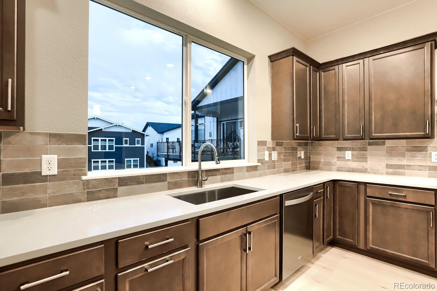 MLS Image #5 for 1709  midship way,fort collins, Colorado