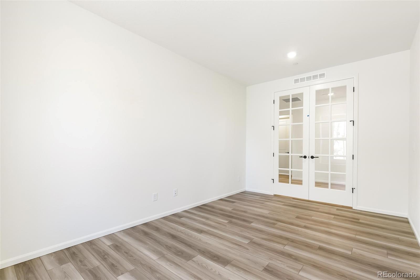 MLS Image #4 for 120  telleen court,erie, Colorado