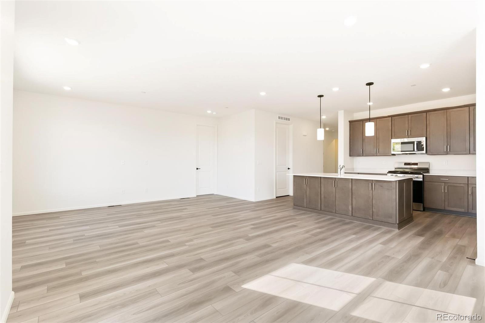 MLS Image #6 for 120  telleen court,erie, Colorado