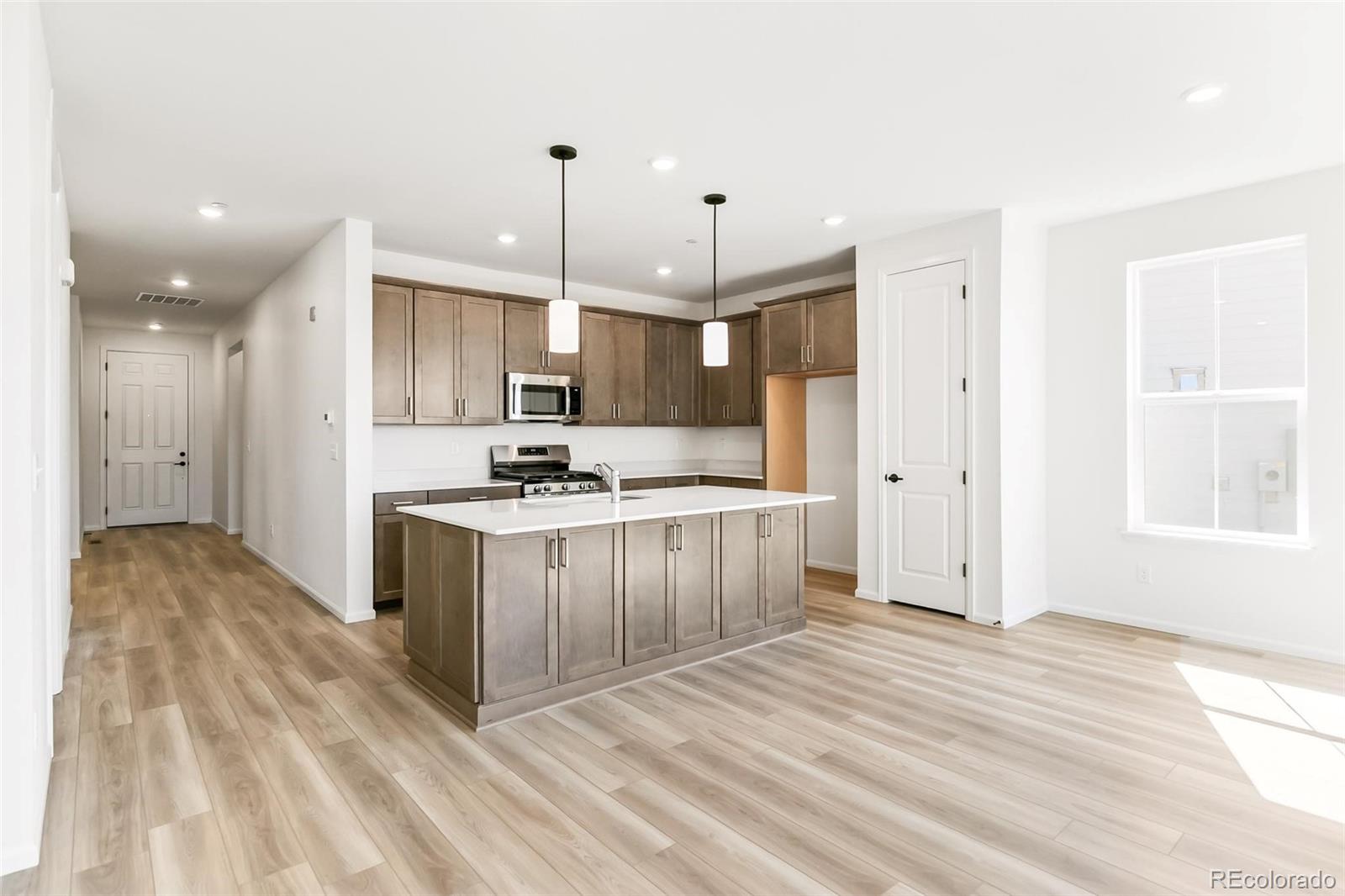 MLS Image #9 for 120  telleen court,erie, Colorado
