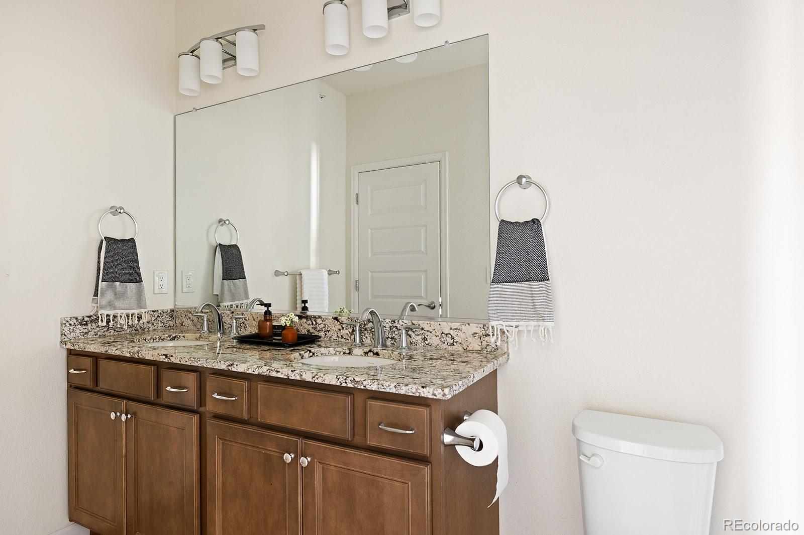 MLS Image #11 for 5745 s buchanan court,aurora, Colorado