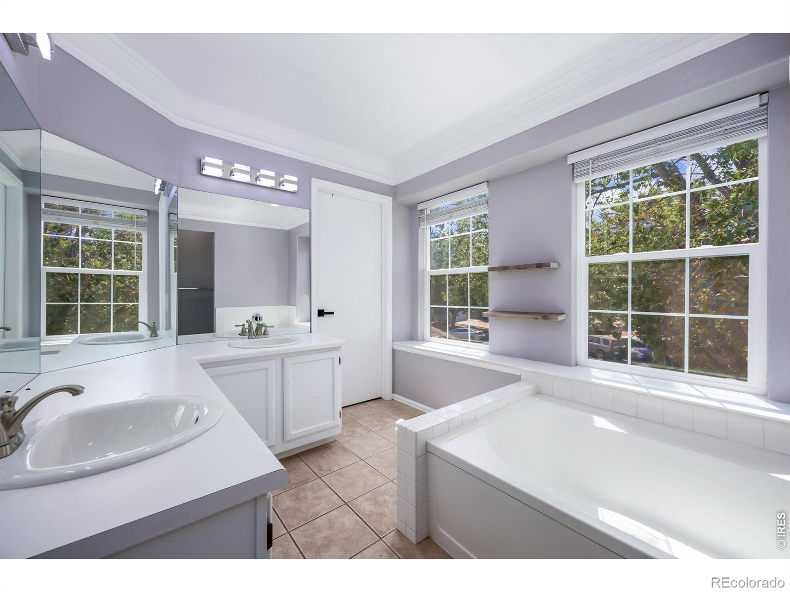 MLS Image #6 for 19375 e linvale place,aurora, Colorado