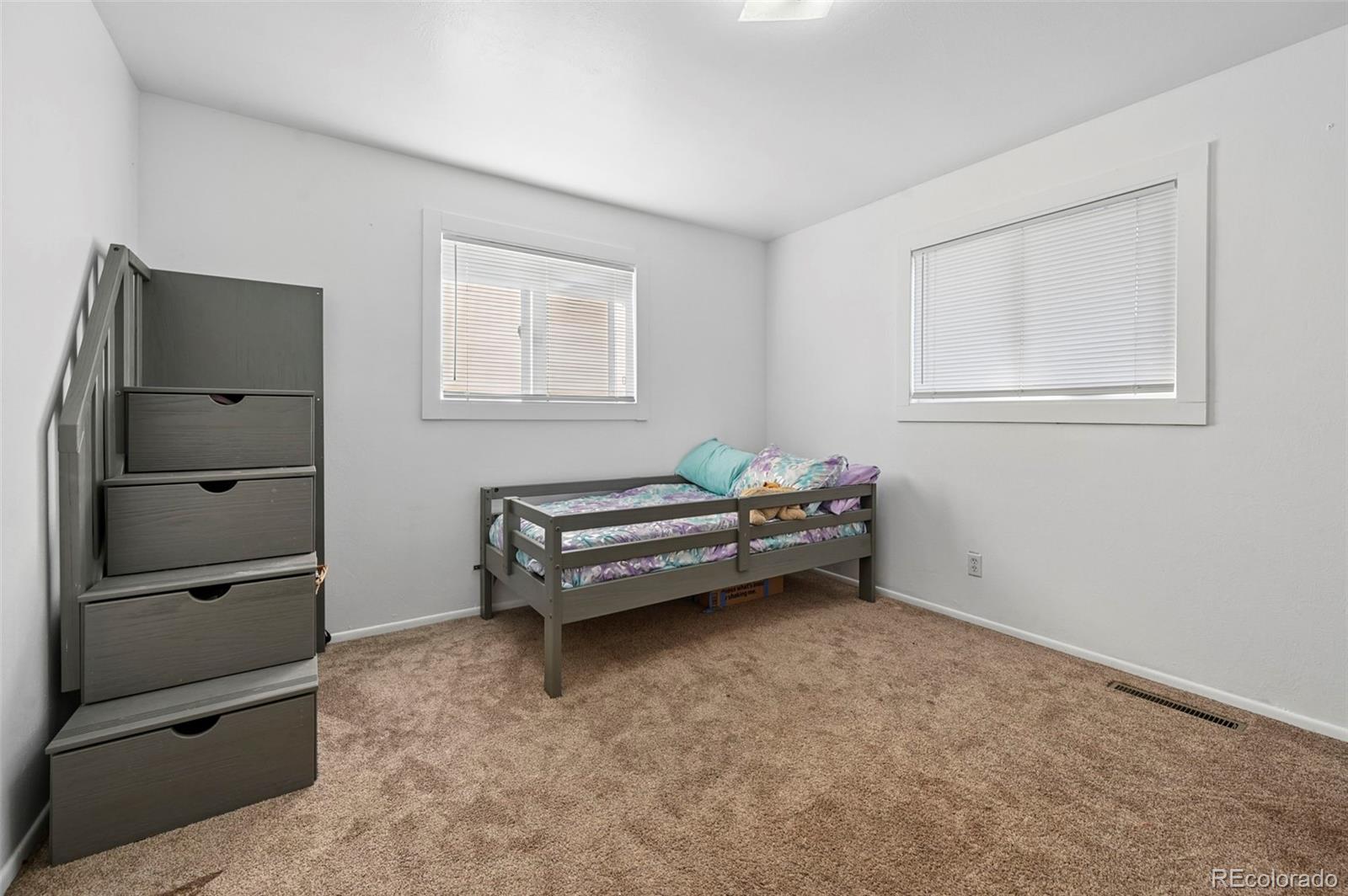 MLS Image #4 for 205  everett drive,colorado springs, Colorado