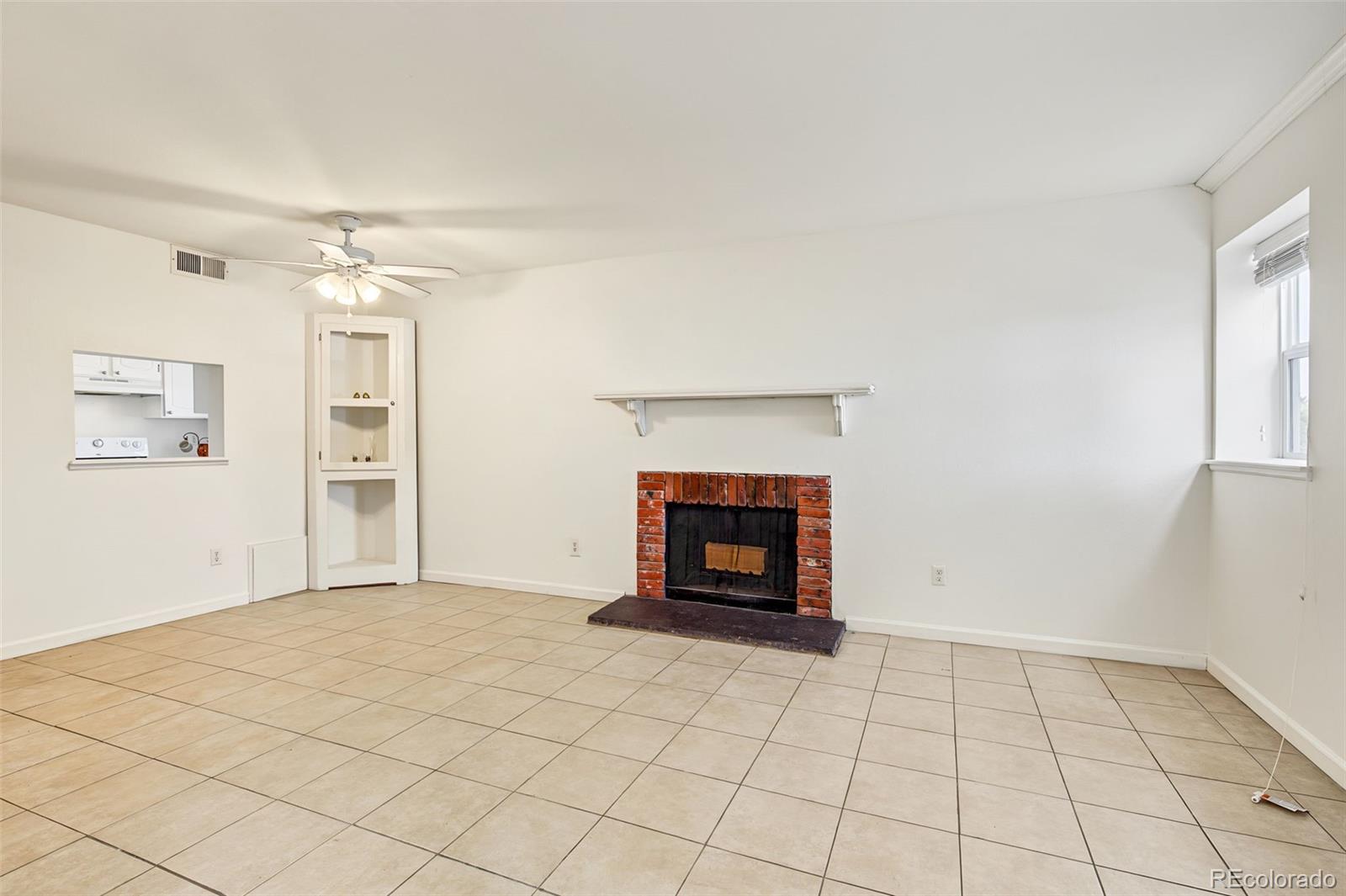 MLS Image #3 for 3870 s fraser street,aurora, Colorado