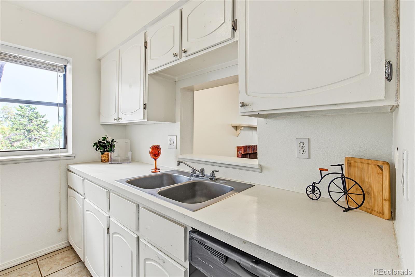 MLS Image #7 for 3870 s fraser street,aurora, Colorado