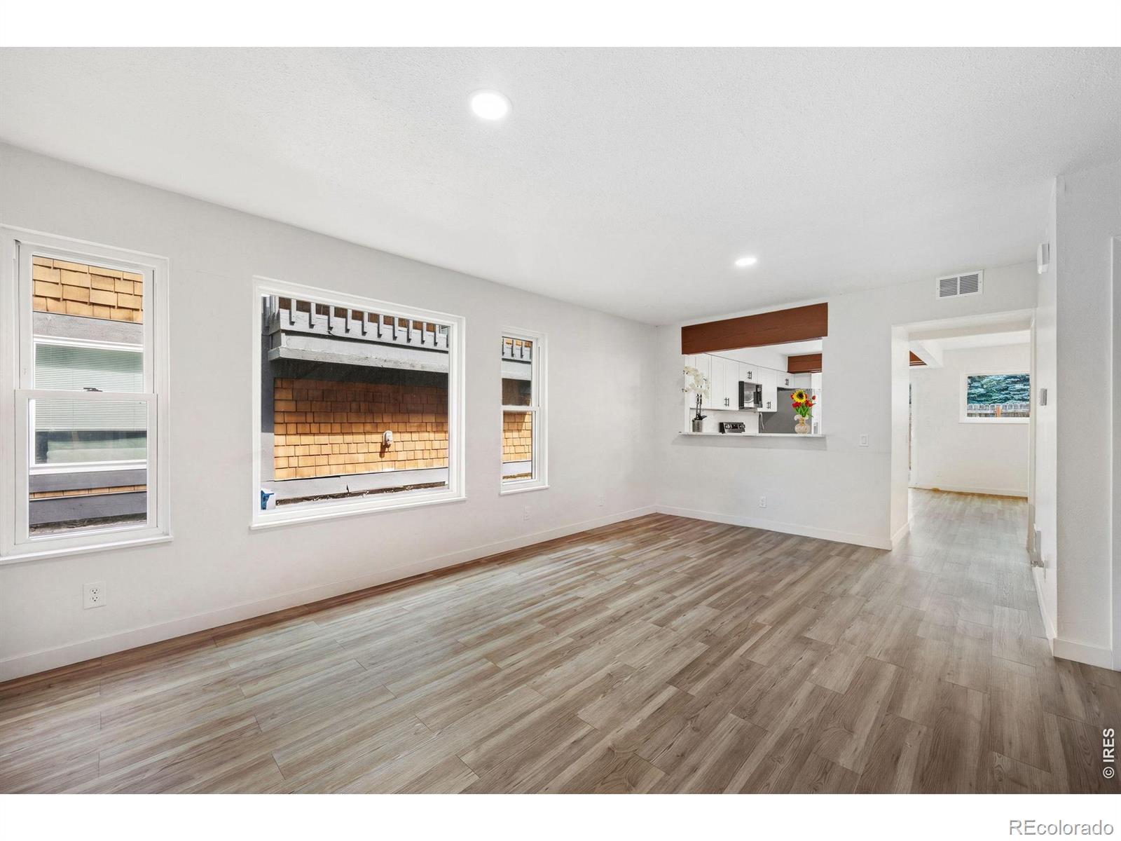 MLS Image #2 for 1347 s crystal way,aurora, Colorado