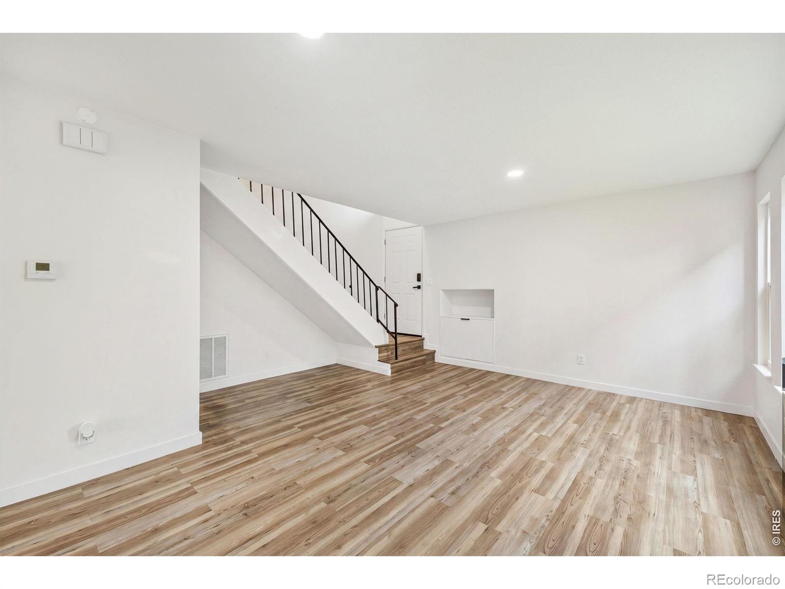 MLS Image #3 for 1347 s crystal way,aurora, Colorado