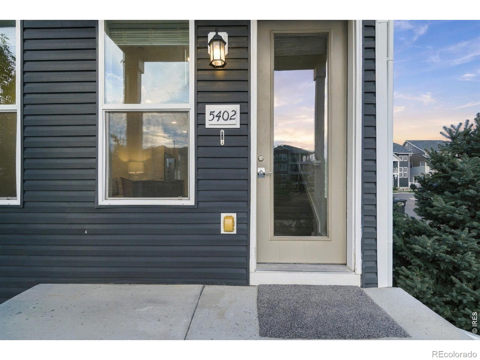 MLS Image #3 for 5402  tower road,denver, Colorado