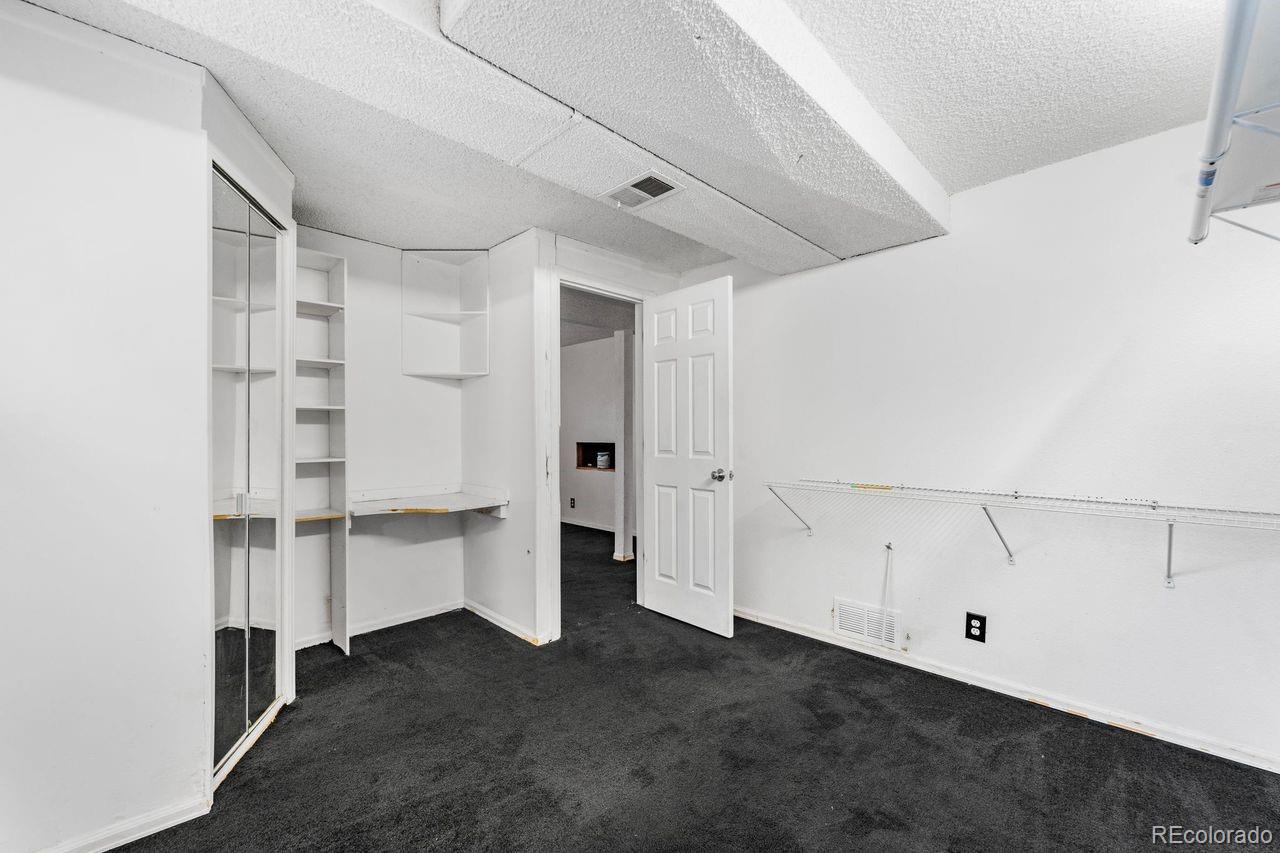 MLS Image #16 for 14961  randolph place,denver, Colorado