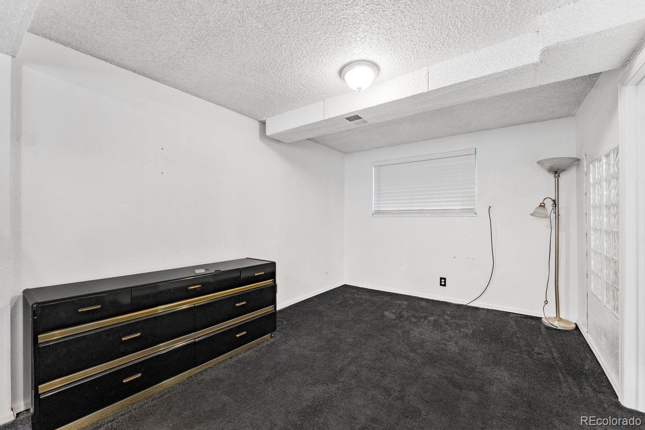 MLS Image #20 for 14961  randolph place,denver, Colorado