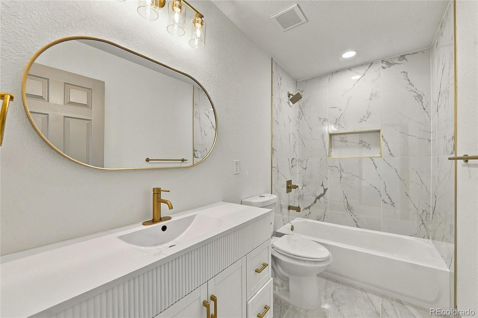 MLS Image #22 for 6348  oak court 3,arvada, Colorado