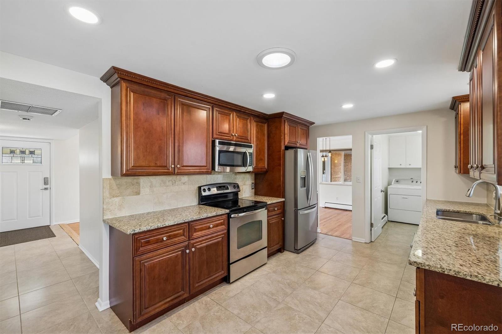 MLS Image #12 for 11559 w 27th avenue,lakewood, Colorado