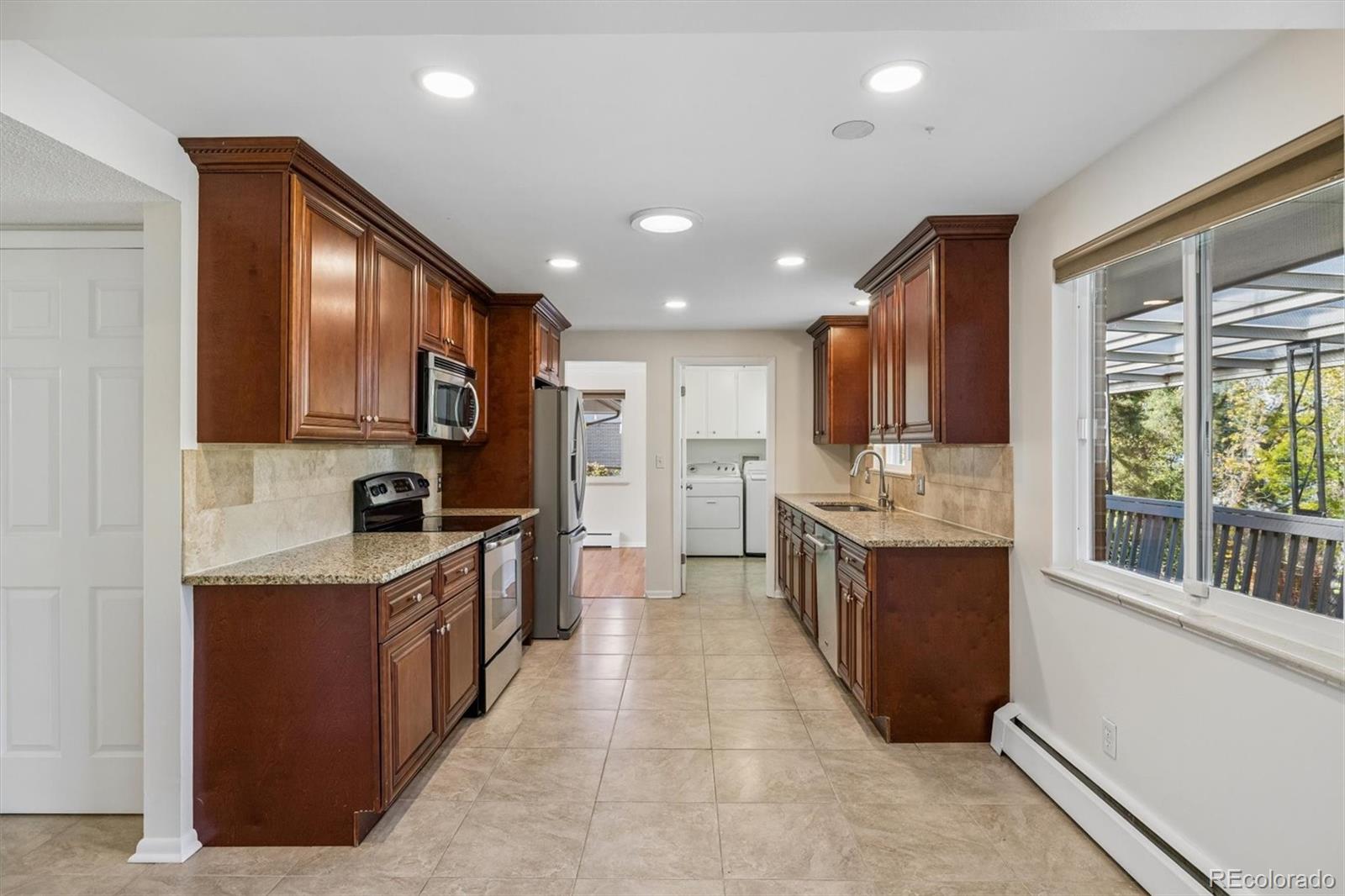MLS Image #14 for 11559 w 27th avenue,lakewood, Colorado