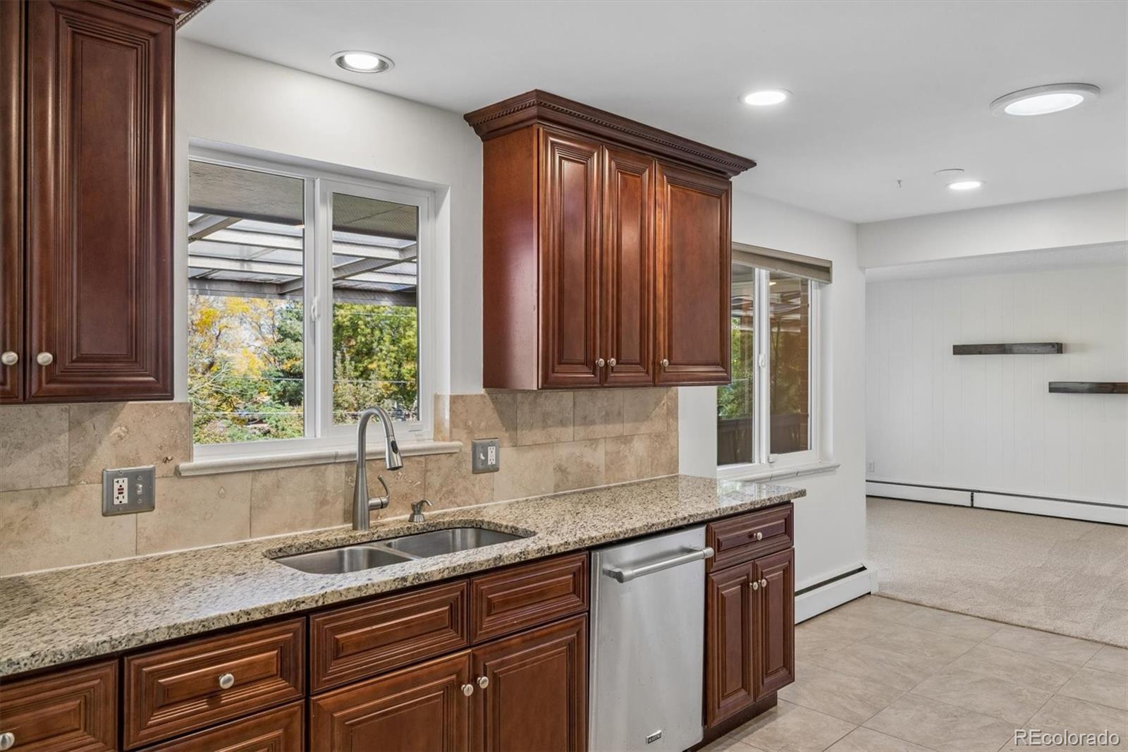 MLS Image #17 for 11559 w 27th avenue,lakewood, Colorado