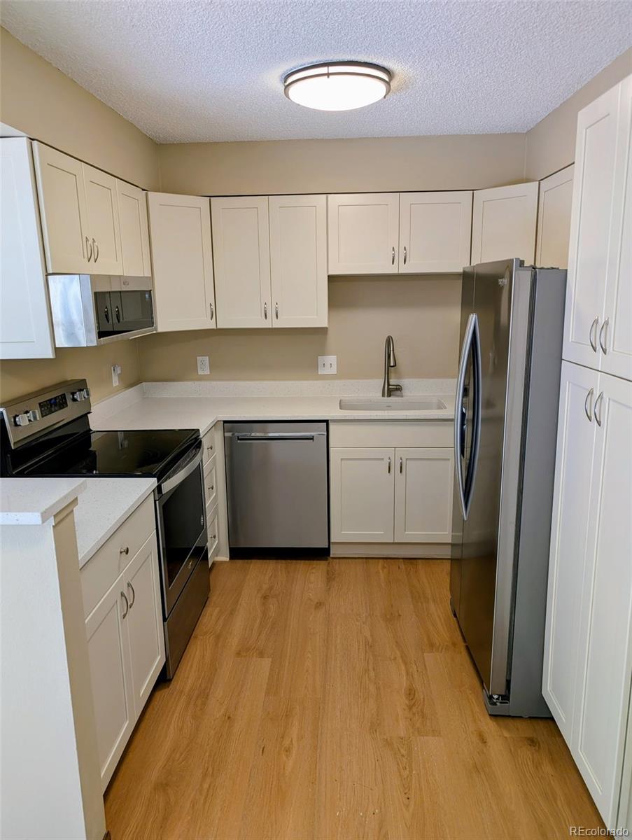 MLS Image #5 for 3335 s ammons street,lakewood, Colorado