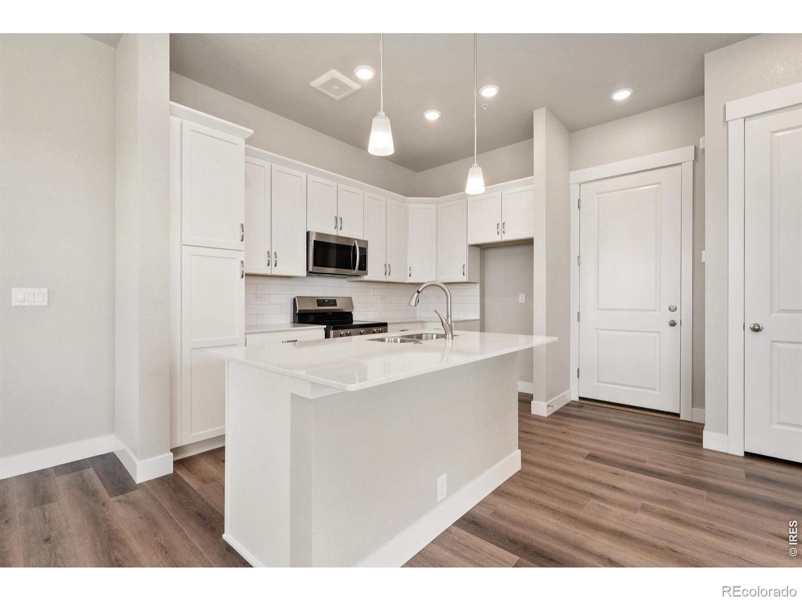 MLS Image #2 for 6792  maple leaf drive,timnath, Colorado