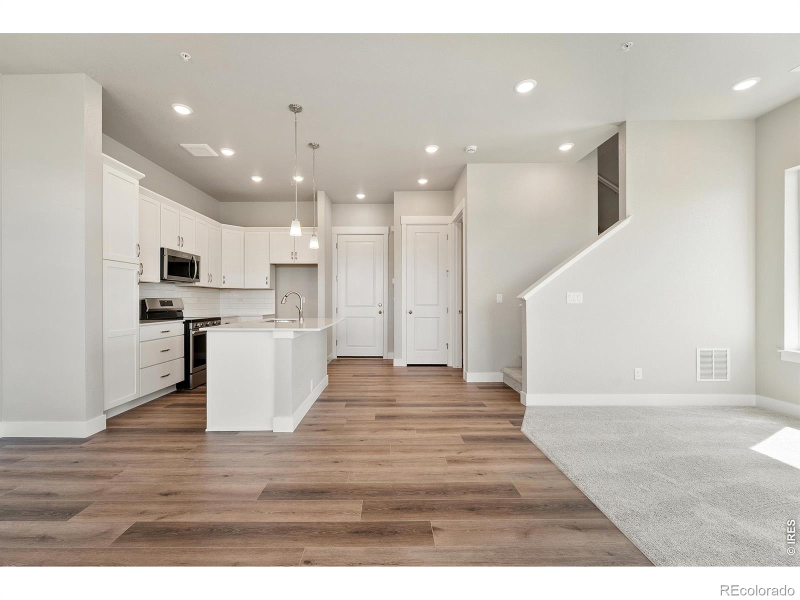 MLS Image #3 for 6792  maple leaf drive,timnath, Colorado