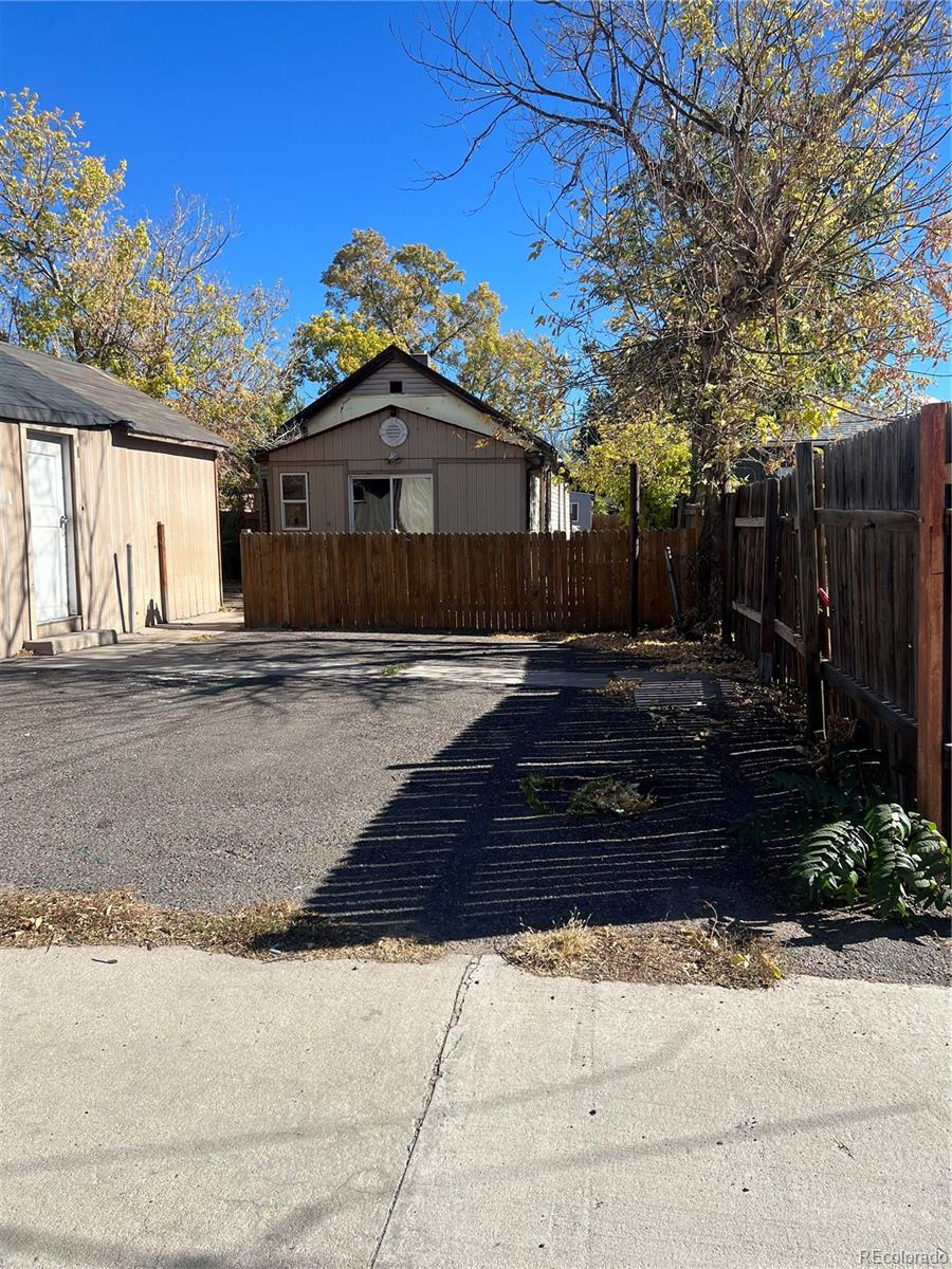 MLS Image #2 for 4541  grant street,denver, Colorado