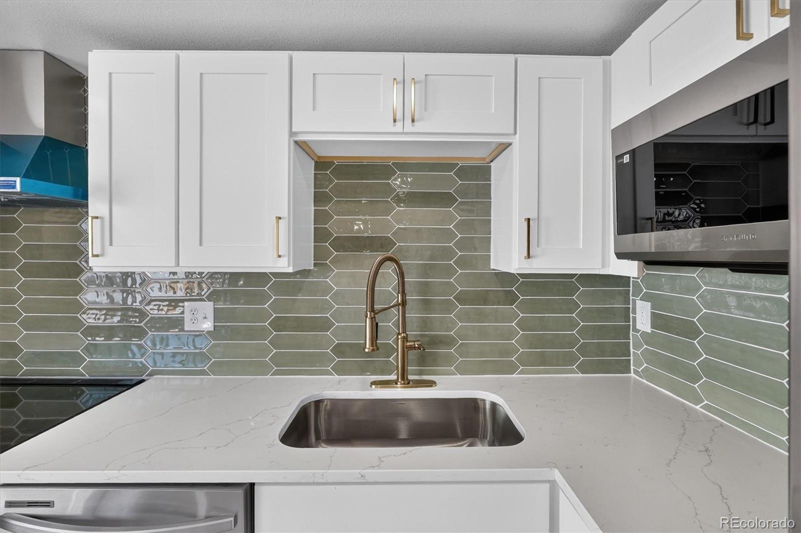 MLS Image #12 for 671 s lowell boulevard,denver, Colorado