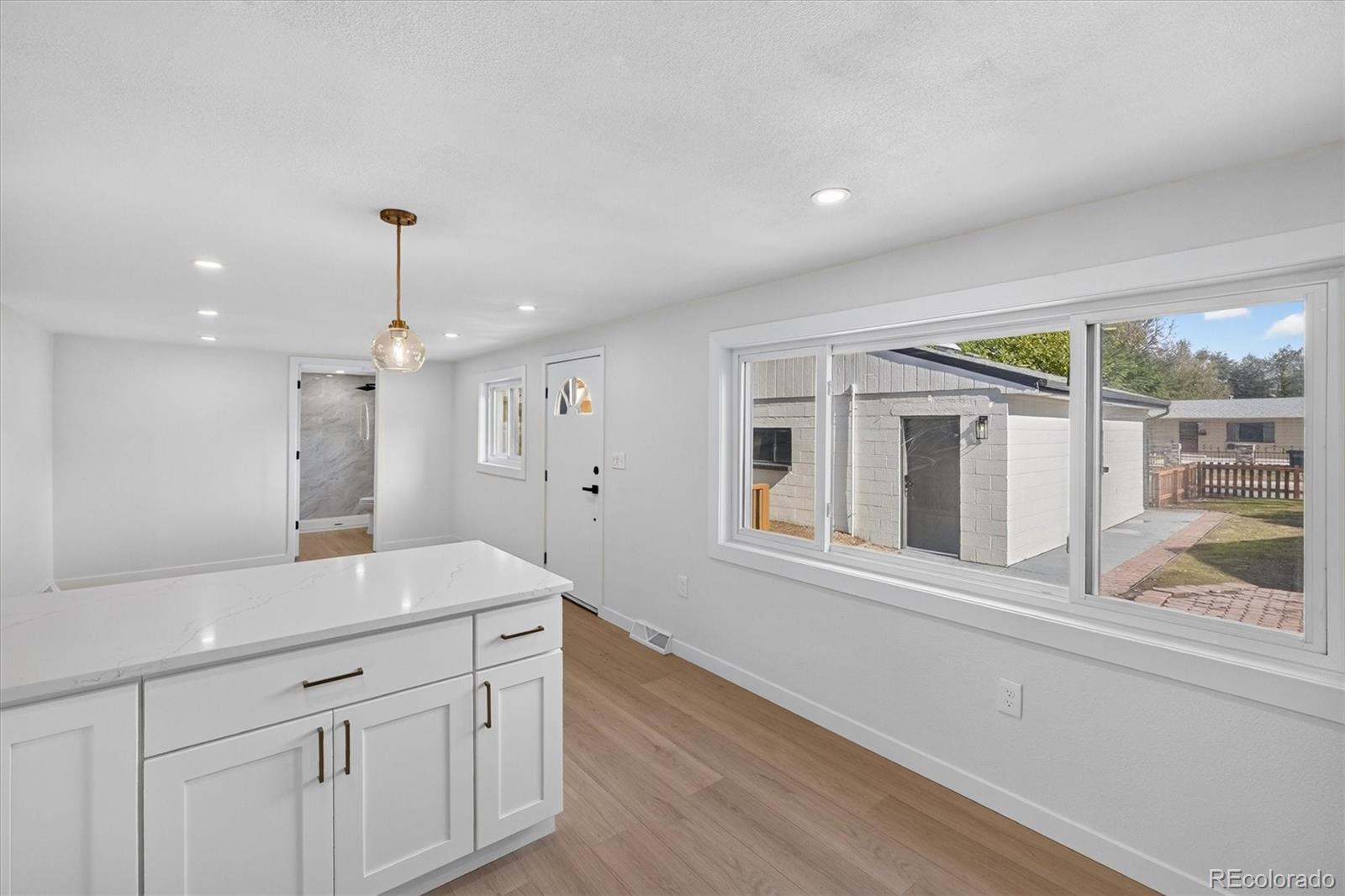 MLS Image #13 for 671 s lowell boulevard,denver, Colorado
