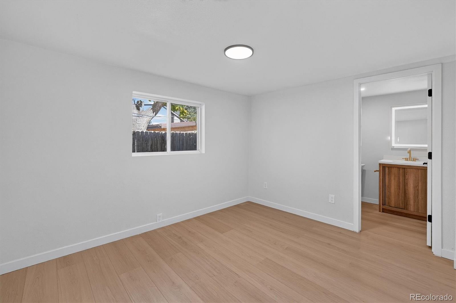 MLS Image #31 for 671 s lowell boulevard,denver, Colorado