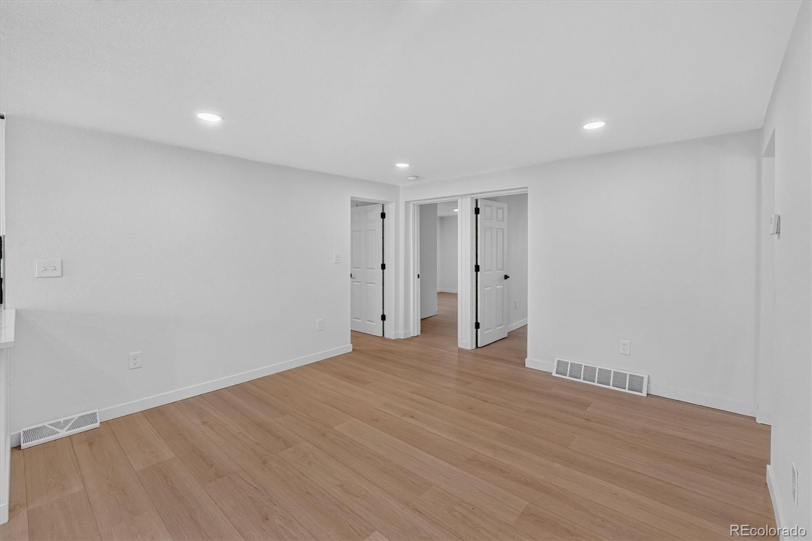 MLS Image #34 for 671 s lowell boulevard,denver, Colorado