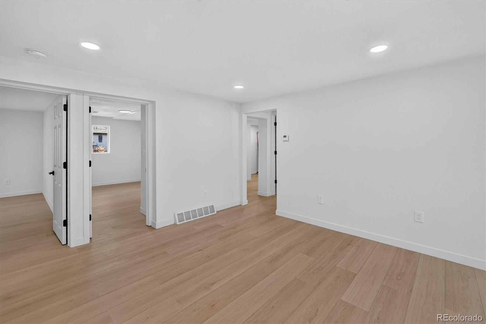 MLS Image #35 for 671 s lowell boulevard,denver, Colorado