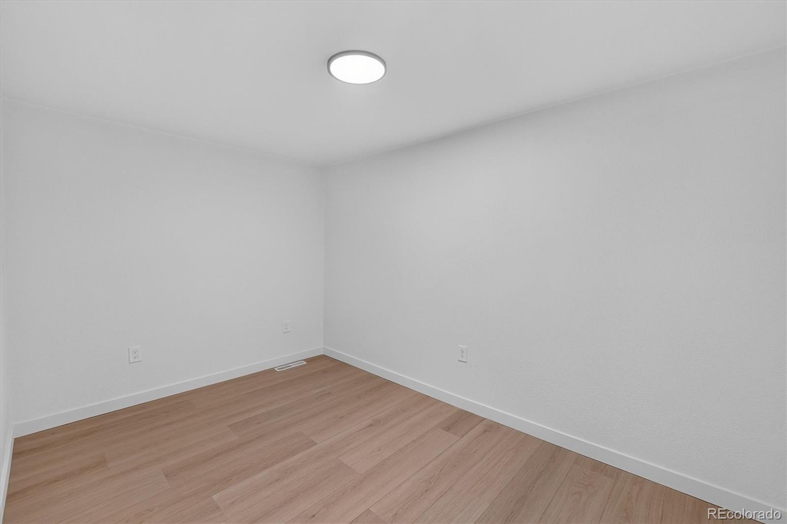 MLS Image #36 for 671 s lowell boulevard,denver, Colorado